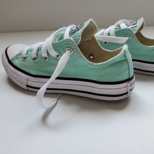 Kids Converse Shoes size 12 Mint Green Good Shape